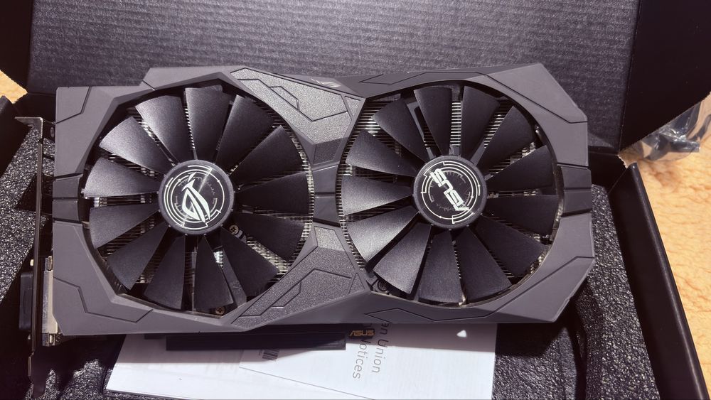 Продавам nvidia asus strix 1050 ti 4 gb