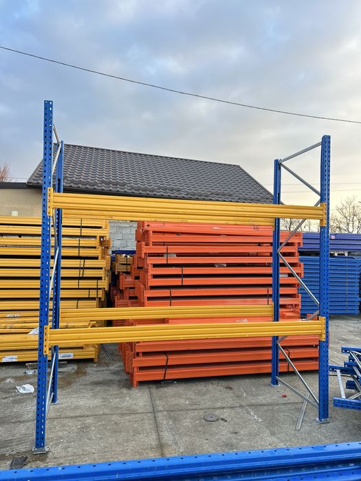 Rafturi metalice