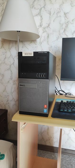 Настолен компютър