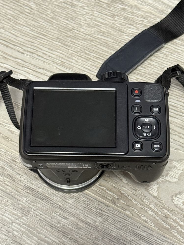 Kodak Pixpro AZ422 – Aparat foto bridge – 42× zoom