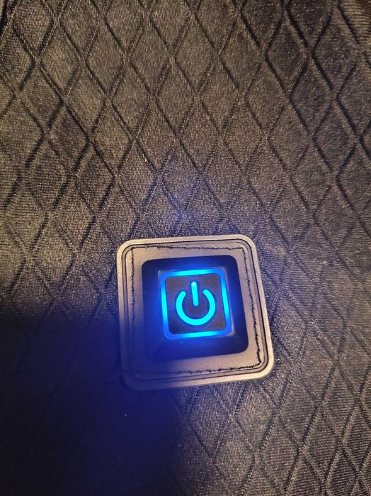 Елек с електрическо нагряване чрез външен акумулатор