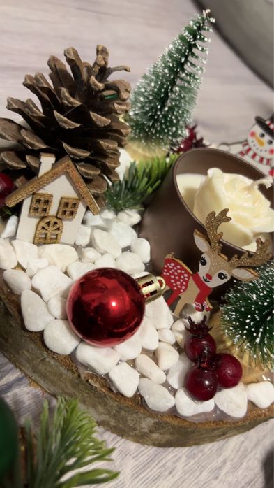 Decorațiuni de Crăciun – aranjamente hand-made