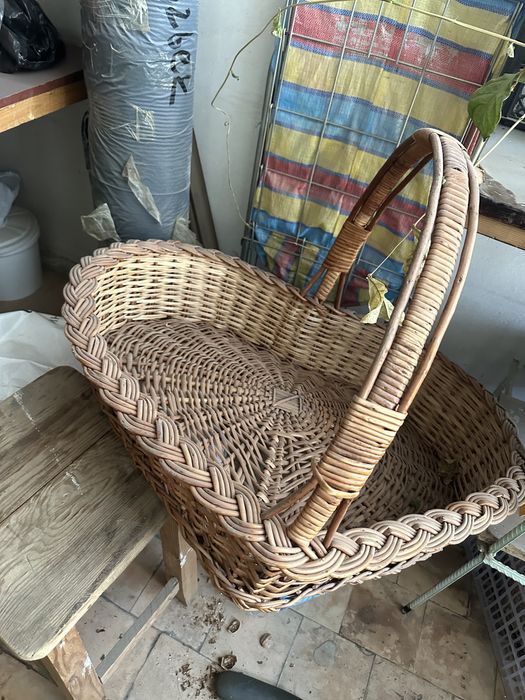 Подлокотник и корзина большая
