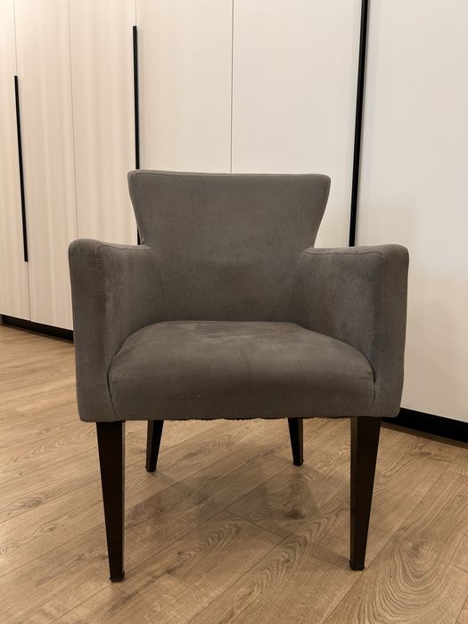 кресло мягкое для гостинной