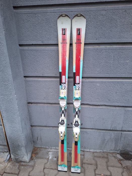 Ски с автомати и обувки Rossignol