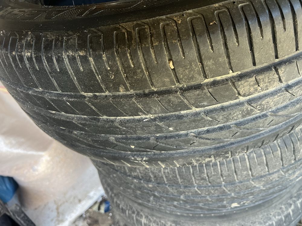 Vand 4 anvelope de vara 205/55/R16