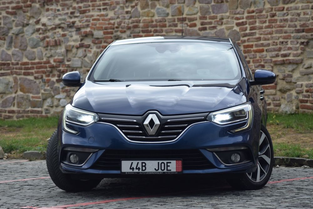 Megane4 Bose edition 2016