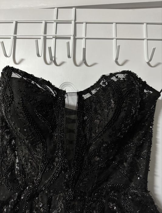 Дълга бална рокля