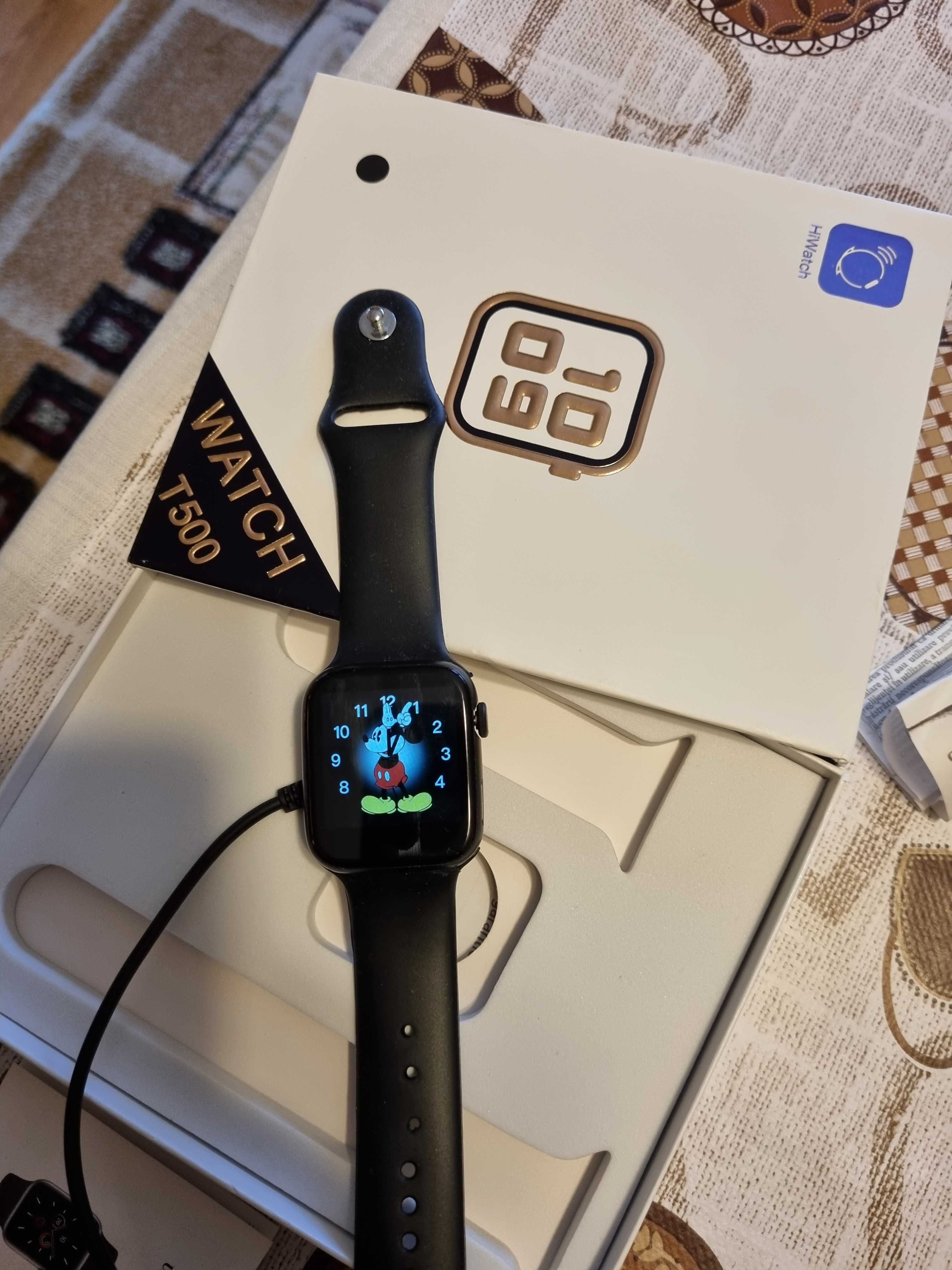 Vand smartwatch T 500 negru impecabil