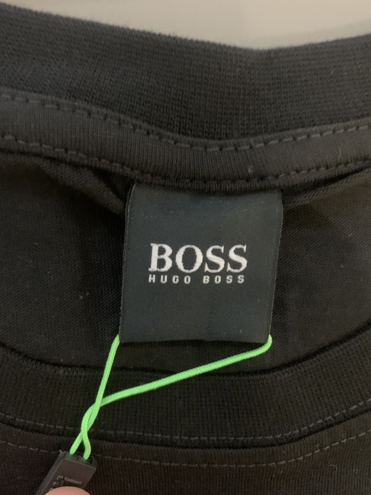 Тениски Hugo Boss различни размери