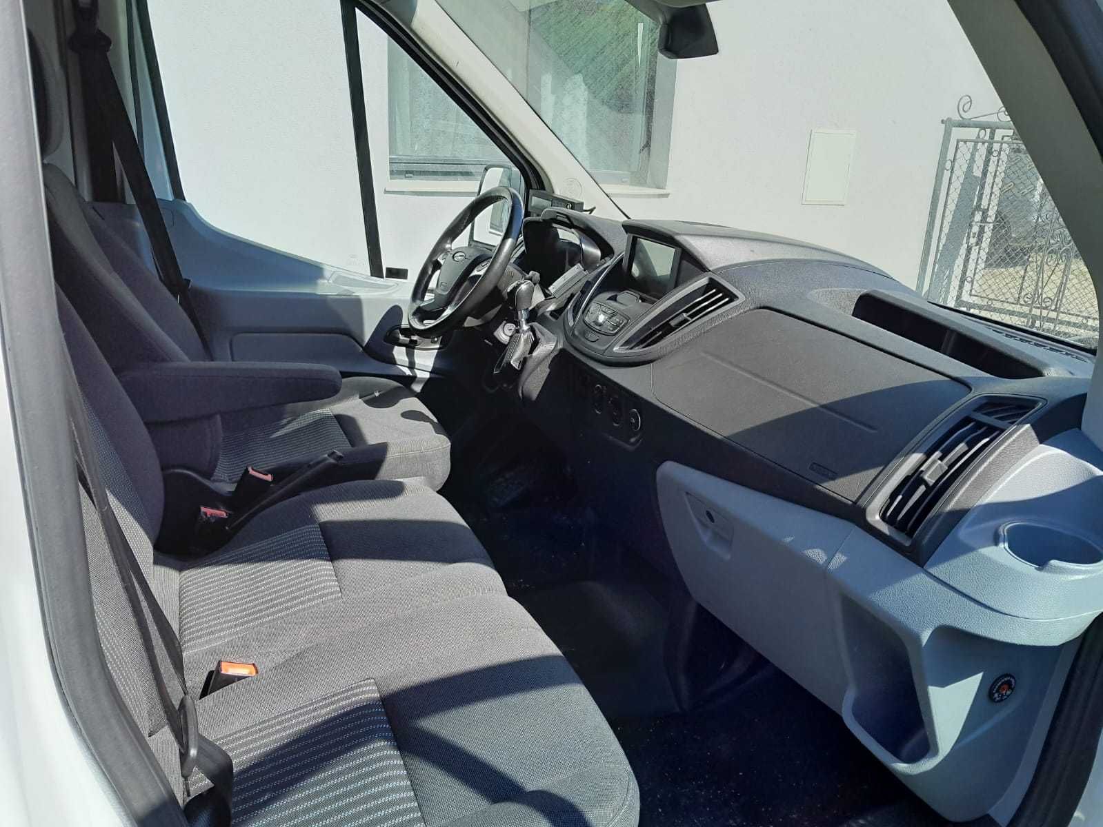 Preluare leasing autoutilitara Ford Transit 2017 N1, L2H2 cu persmis B