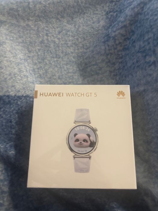 часовник HUAWEI GT 5