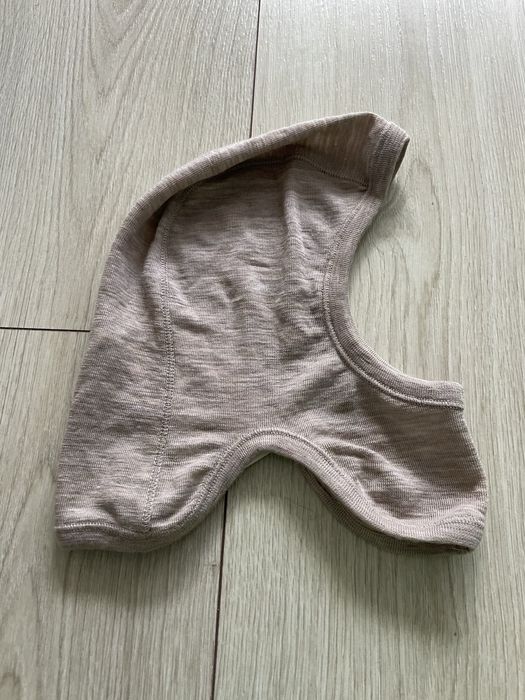 Cagula/caciula din lana merinos, H&M, 4-6 luni (68cm)