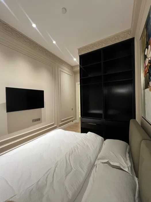 ЖК “Oqsaroy”, Паркентский рынок