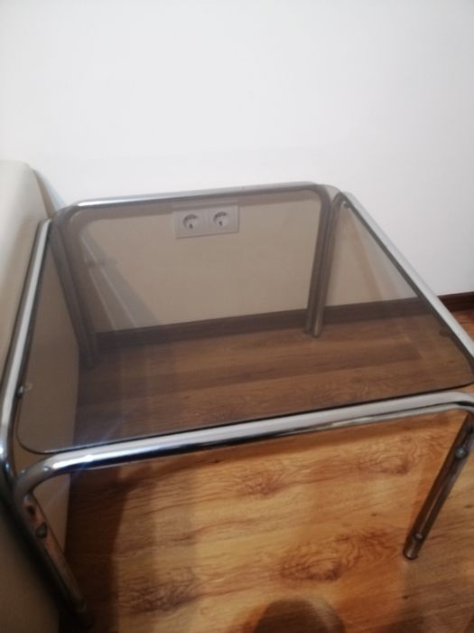 Стъклени холни маси