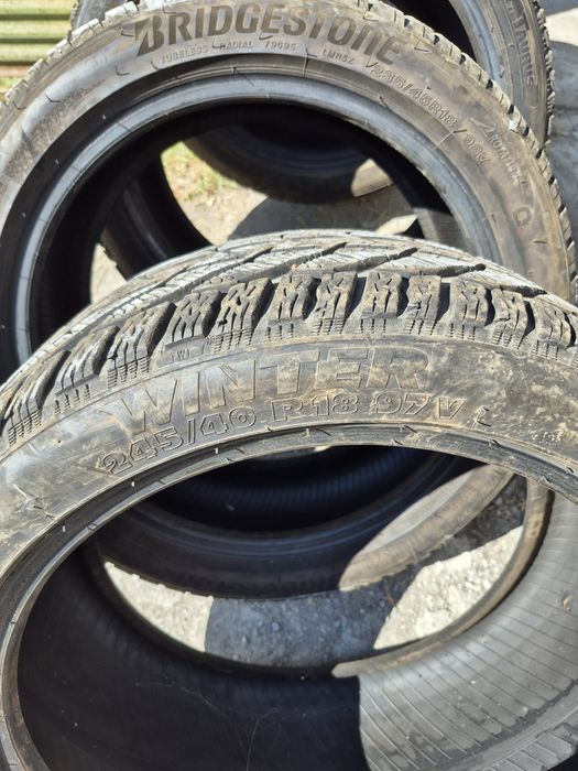 18ки зимни гуми Bridgestone 235/245
