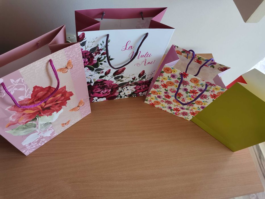 Pungi de cadou, 500 bucăți