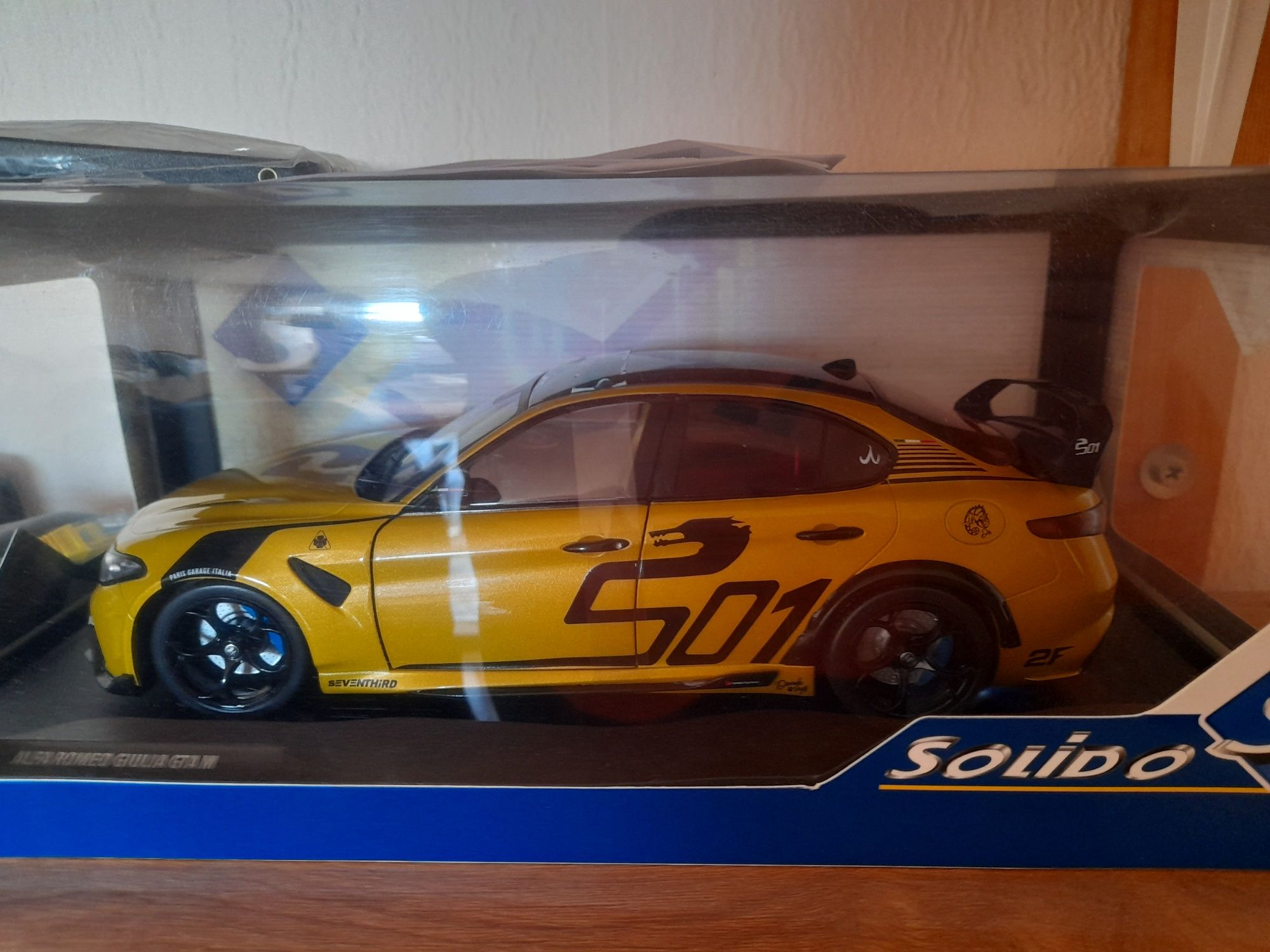 Мащабни модели 1:18 Alfa Romeo 155 , 164 , Giulia GTA