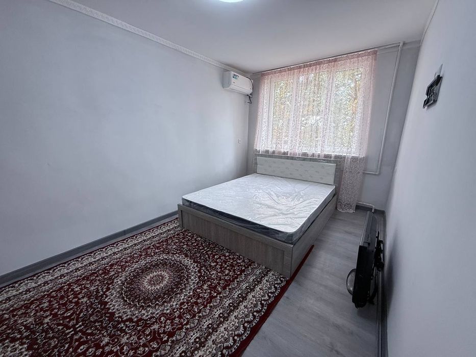 Продаётся квартира Чиланзар 2 квартал 1/4/4 кирпич