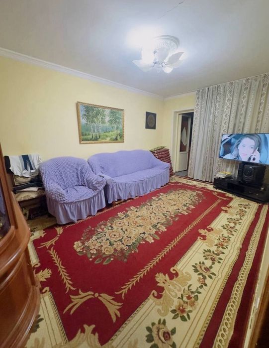 Квартира на Космонавт 2/1/4 общ пл 60м/77 серия +подвал+огород