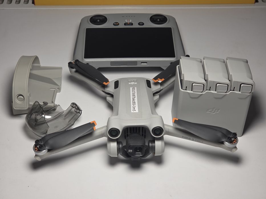 Drona Dji Mavic 3 pro & Mini 3 pro