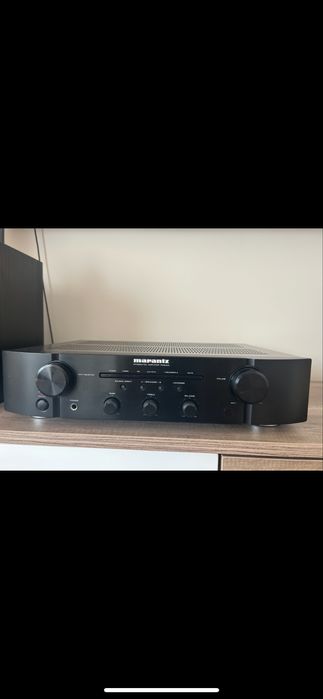 Стерео усилвател Marantz