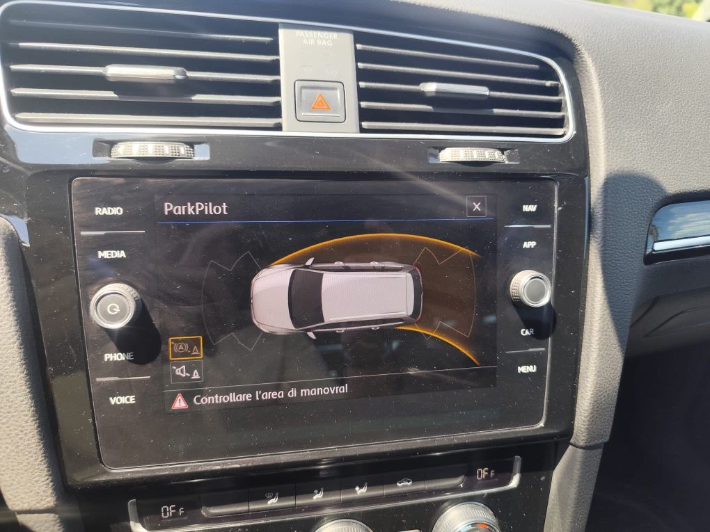 Vw GOLF 7/An 2018 Luna 8/2 Litri Diesel 150cp EURO6/D.S.G/COCKPIT BORD