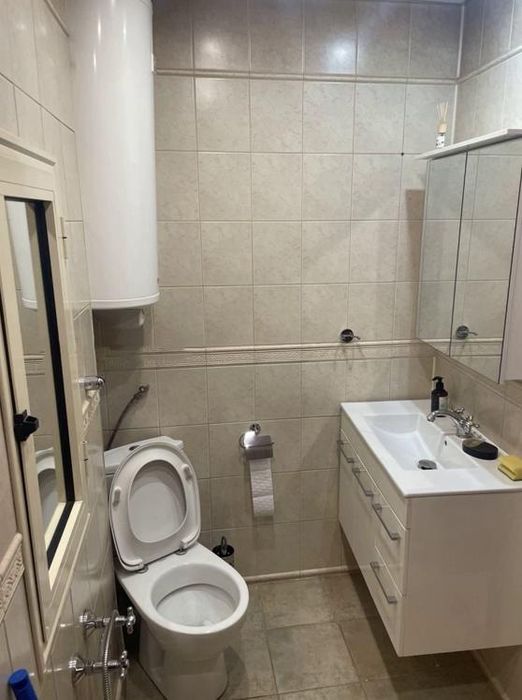 Тристаен апартамент под наем в ж.к. Белите брези, 2127857