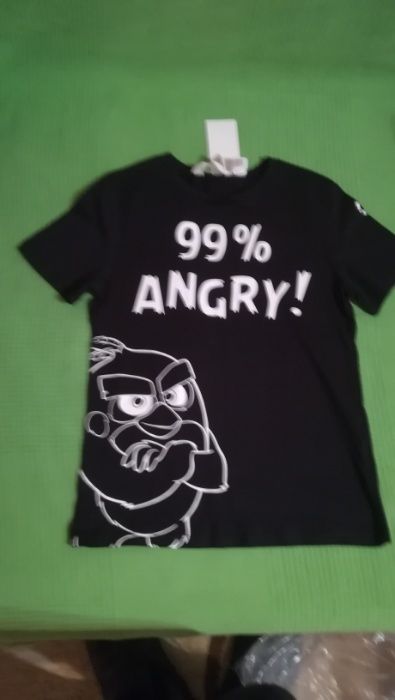 Много тениски нови-с брокат, Angry birds и др, с етикети. +подаръци