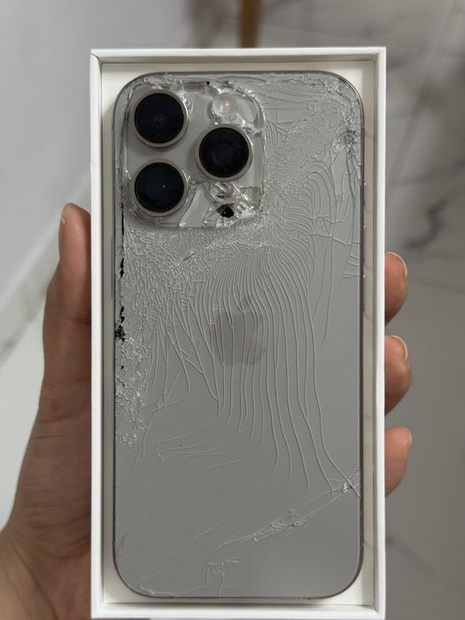 Iphone 16 pro, 256гб