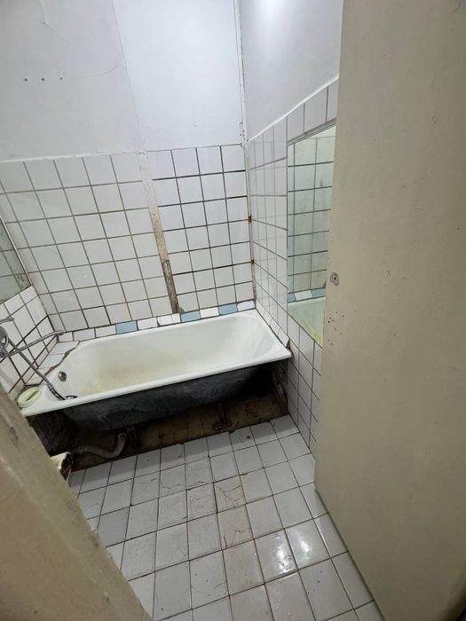 Продаю квартиру Яшнабадский р-он Авиасозлар-2. 52м2. 2-ком 3-этаж 4-эт