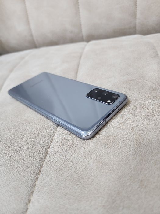 Assalomu alaykum Samsung S20 plus sotiladi