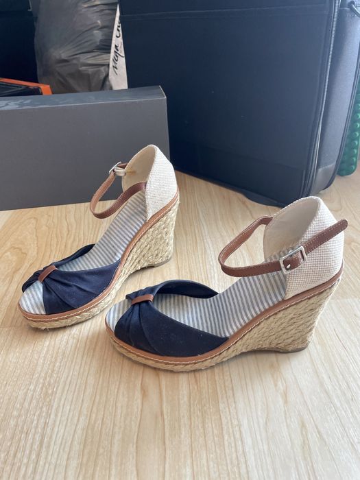 Vand sandale Bata, marimea 36