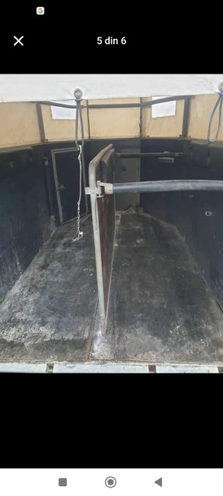 Vând remorca pentru doi caii