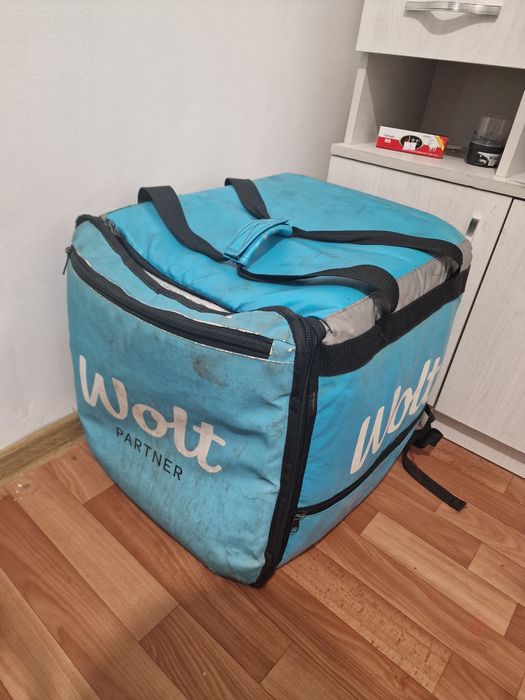 Wolt сумка.     .