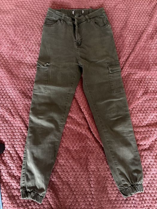 Дамски дънки.