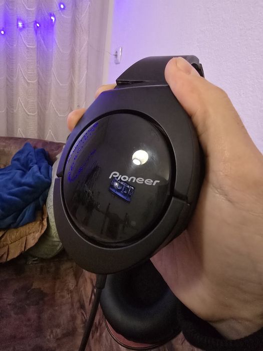 Слушалки Pioneer