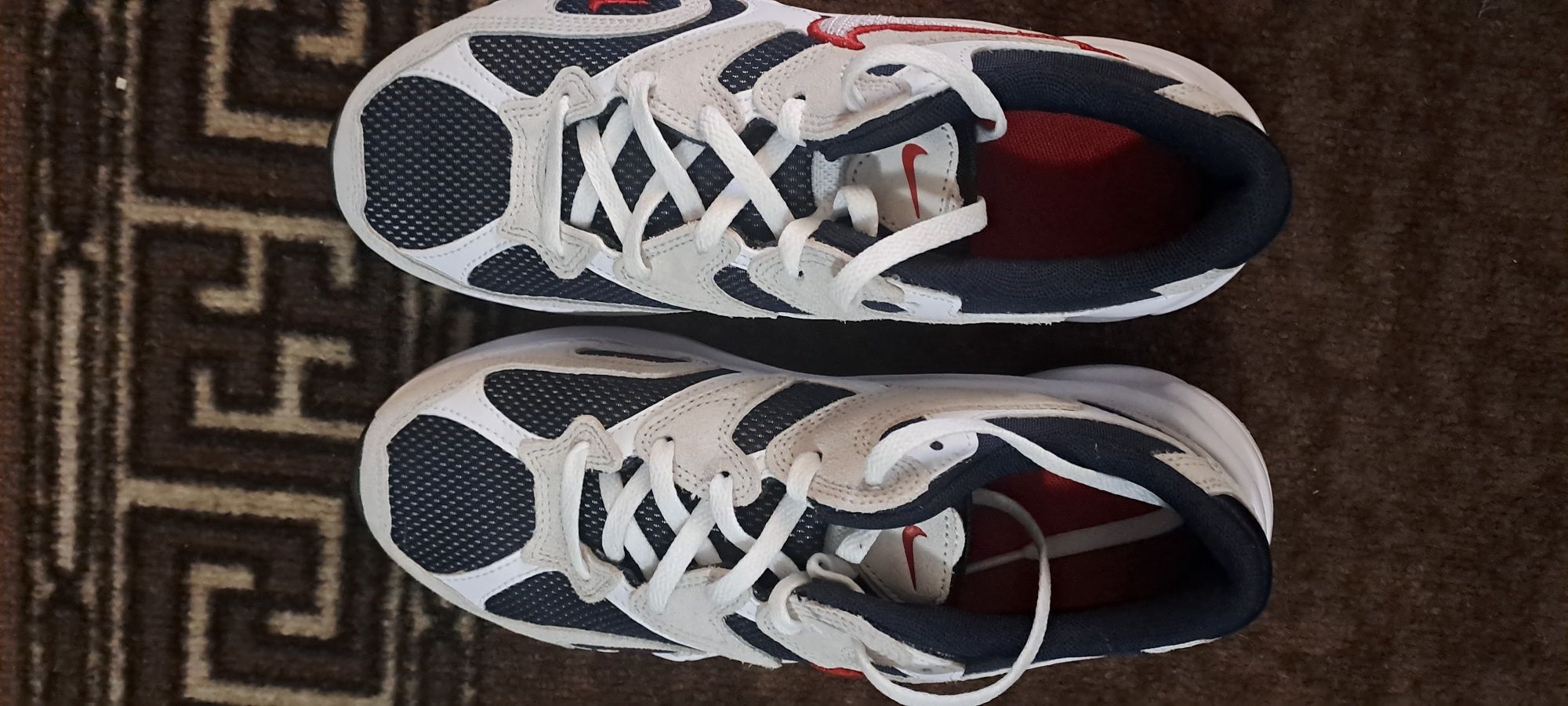 Дамски маратонки Nike