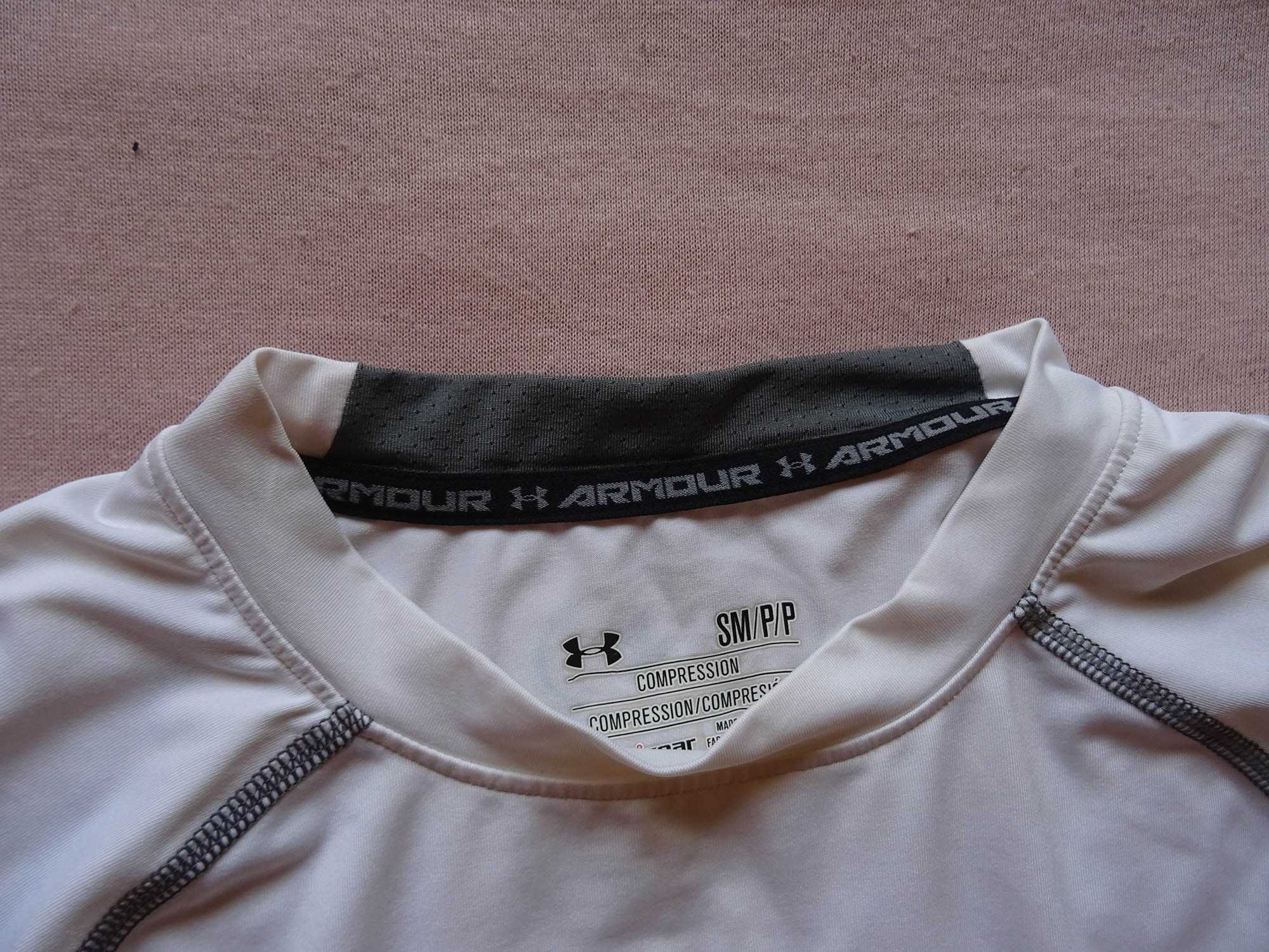 продавам  комресираща горница на under armour в бяло,рамер ес