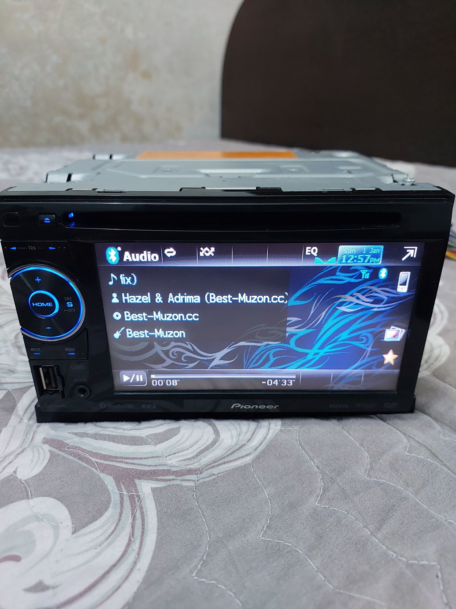 Автомагнитола Pioneer Avh-2400bt