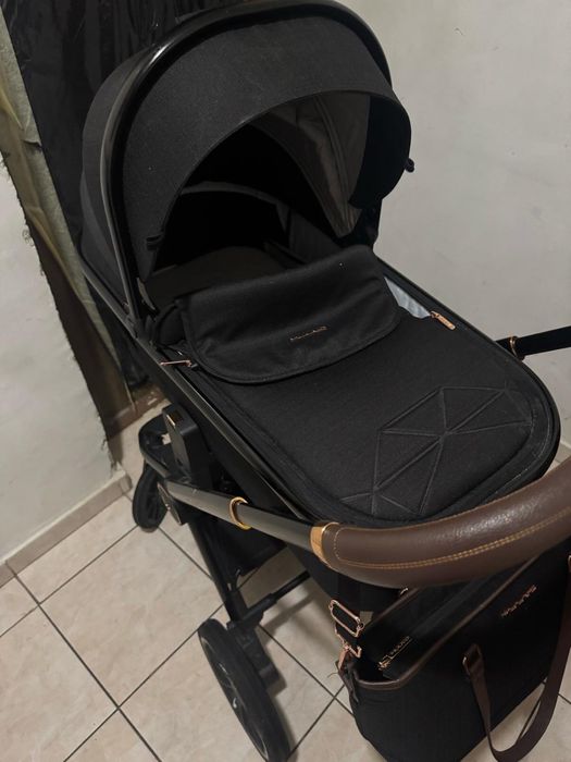 Carucior 3 in 1 Muuwo Quick SE2 + scoica Cybex Cloud + adaptoare