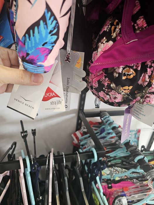 Vand costume de baie, slip, sutien. outlet