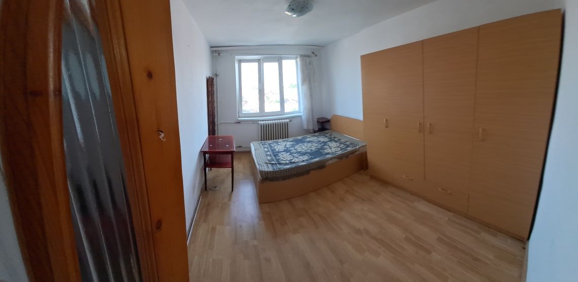De vânzare garsoniera 29 m et 3/4 ,Focșani str.Magazia Gari