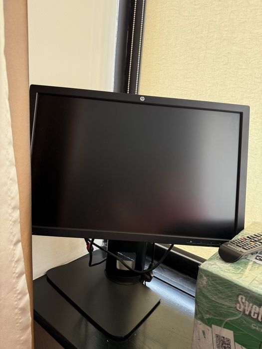 Монитор HP ZR2440w (24″)