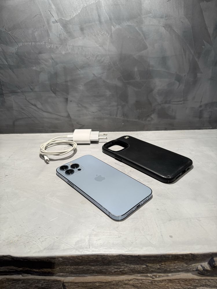 100% батерия! Iphone 13 Pro Max 256 GB Sierra Blue