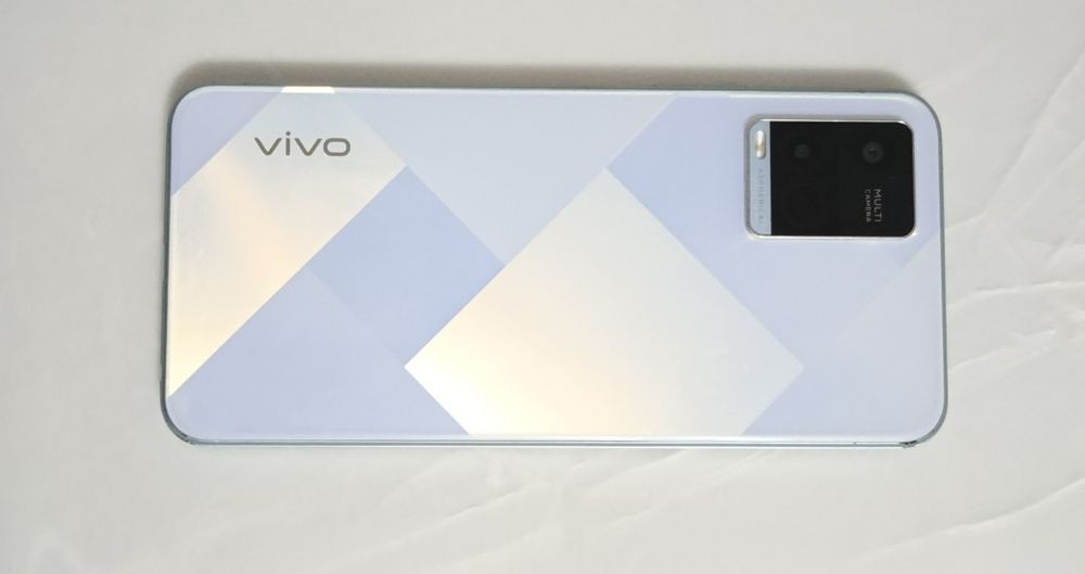 Vivo Y21  64/4 xolati zoʻr