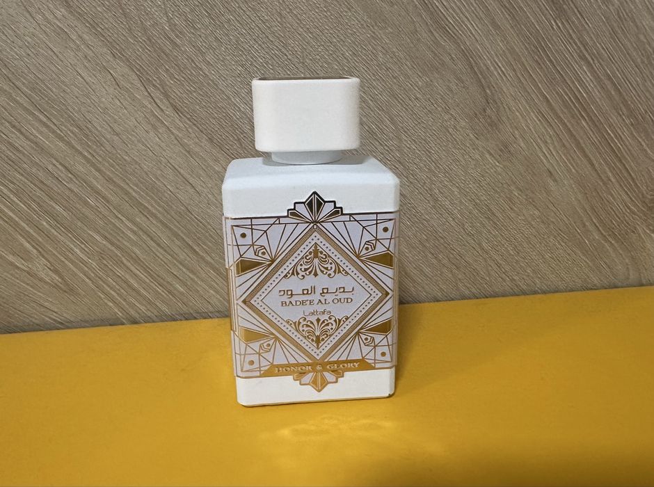 Lattafa Badee Al Oud, Honor & Glory парфюм