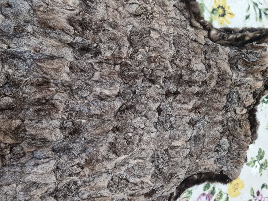 Vesta din blana naturala de chinchilla