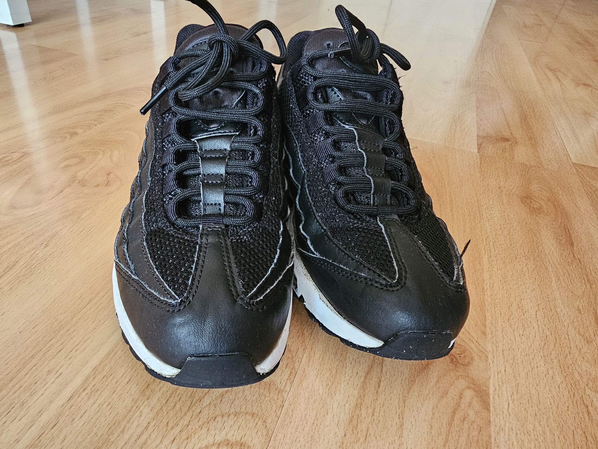 Маратонки NIKE Air Max 95, номер 40
