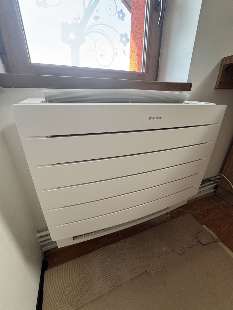 Aparate de aer conditionat cu montaj  Reparatii Aer Incarcare cu Freon